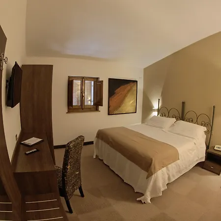 Hotel Del Chianti